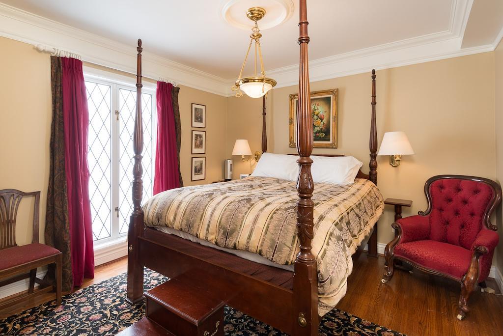 The English Bay Inn 兰里区 外观 照片